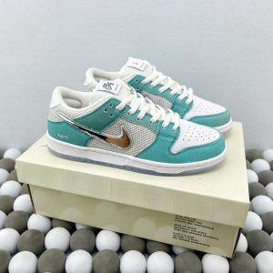 High-Quality Version  April Skateboards x Nike SB Dunk Low “Turbo Green” – Premium Low-Top Skate Sneakers