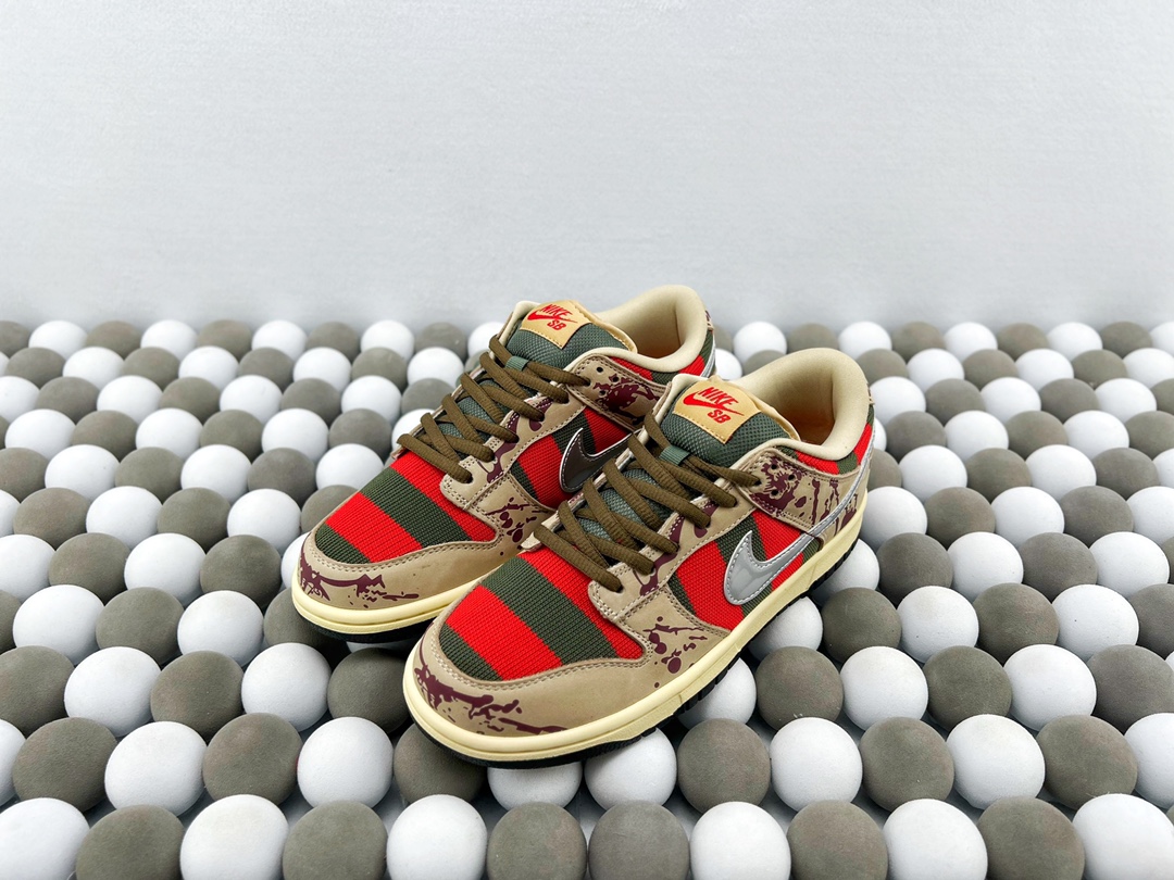 High-Quality Version Nike SB Dunk Low "Freddy Krueger" – A Nightmare on Elm Street Tribute - 图片 9