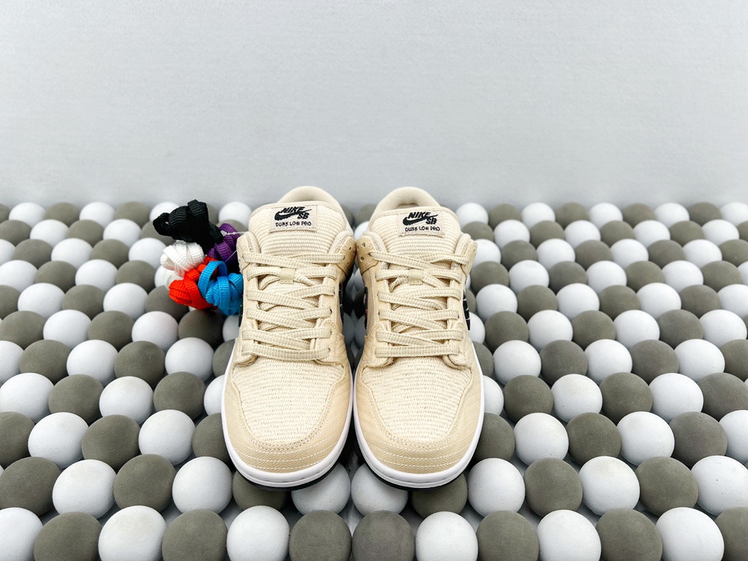 High-Quality Version Albino & Preto × NK Dunk SB Low "Pearl White" - 图片 6